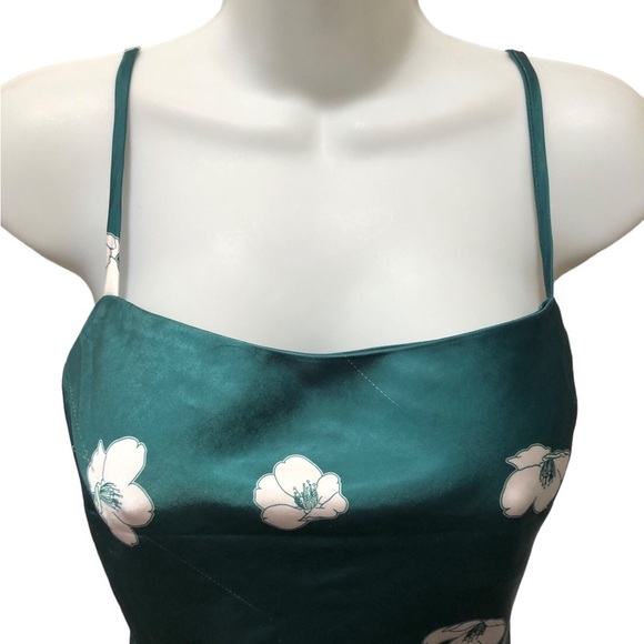 Princess Polly Ultra Mini Dress Floral Print Size 2 Green White Fall Collars - Picture 4 of 8